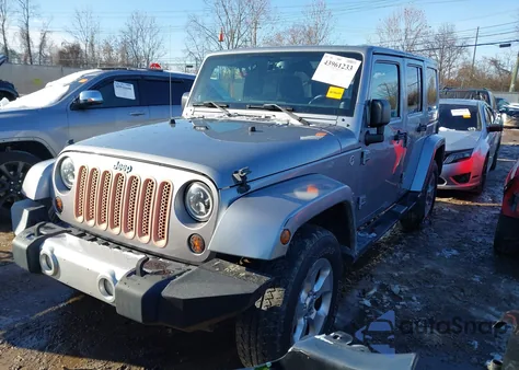 2013 Jeep Wrangler Unlimited Sahara из США, поврежденный, VIN 1C4BJWEG3DL627424